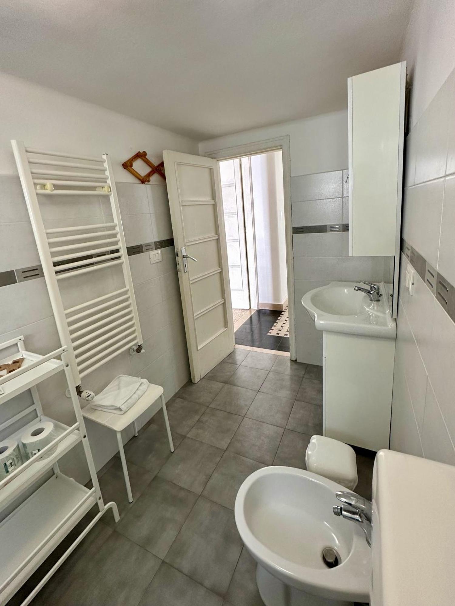 Appartamento Via Trevisani Bari Exterior photo